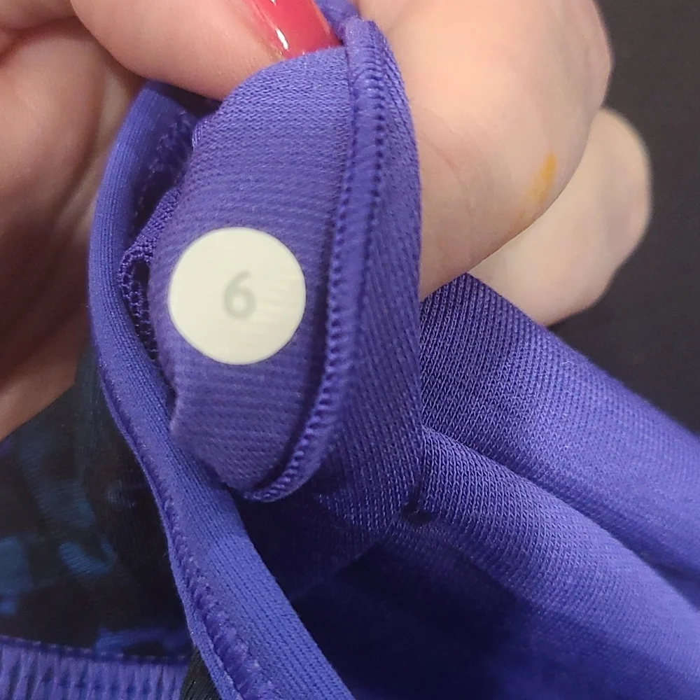 Lululemon Sweaty Or Not Bra Floral Sport Backdrop Iris Flower Multi / Iris Flow - Picture 10 of 10